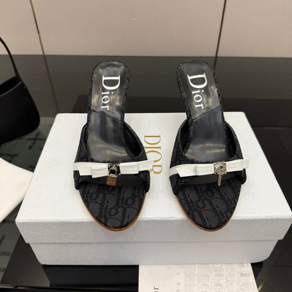 CD 26 Mule Heels 85 Black in Fabric 803243