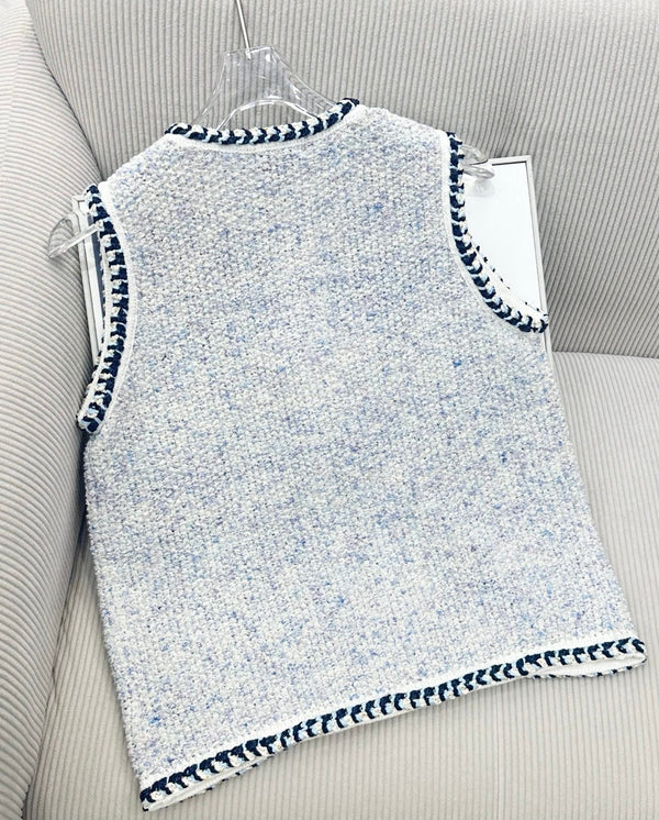 CC 26 Knitted Vest Jacket Light Blue in Wool 387495