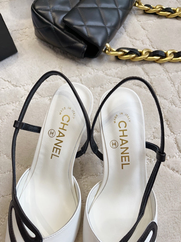 CC 26 Color-Blocked High Heels 75mm White in Leather 808102