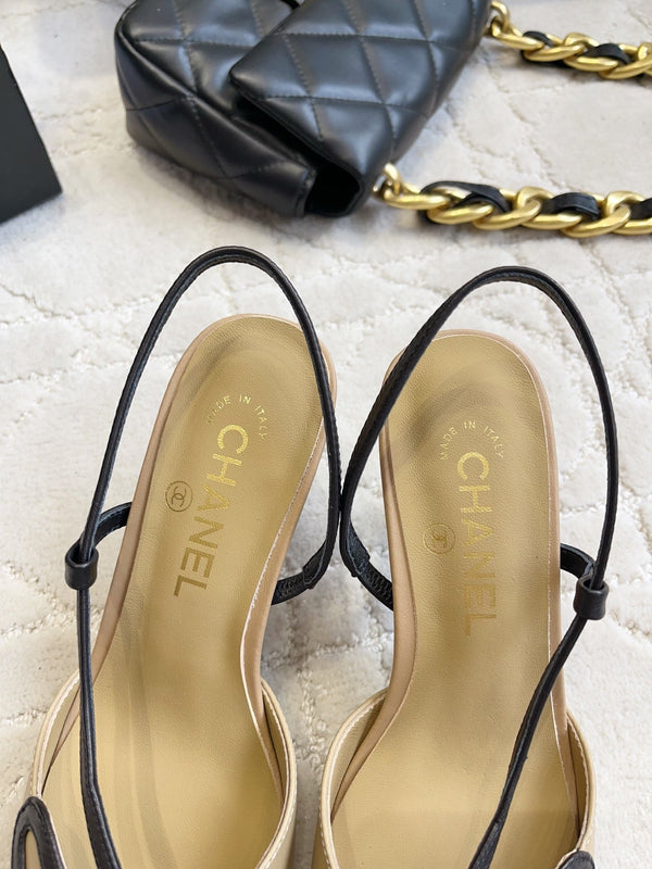 CC 26 Color-Blocked High Heels 75mm Beige in Leather 808101