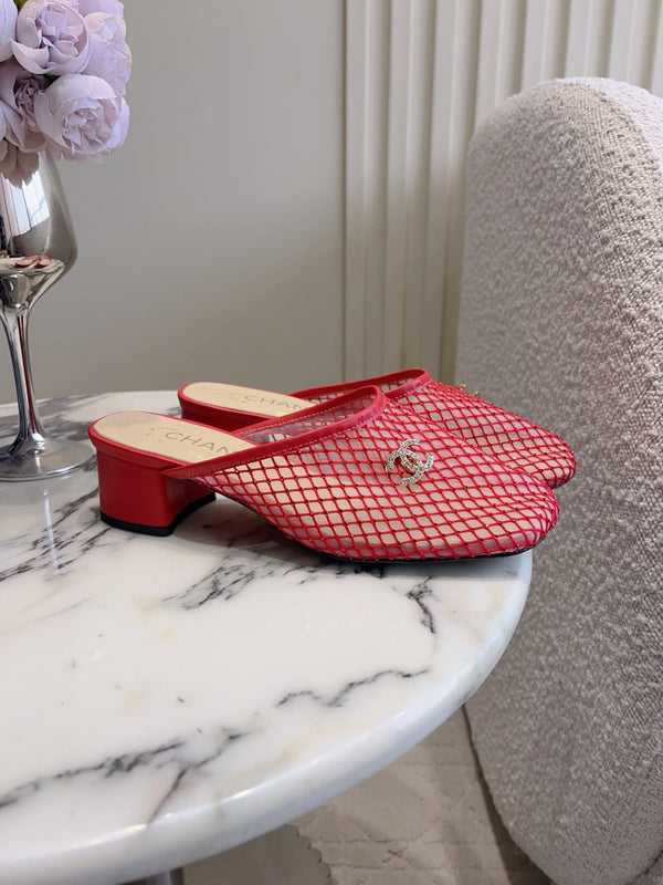 CC 26 Rhinestone Chunky Heel Mules 45mm Red in Mesh 808121