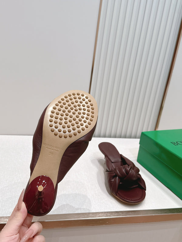 BV Maroon Knotted Slides 5.5cm Chocolate Leather 798055