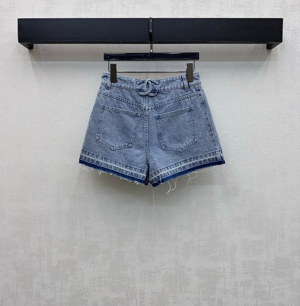 CC 26 Fringe-Edge Denim Shorts Blue in Cotton 389536