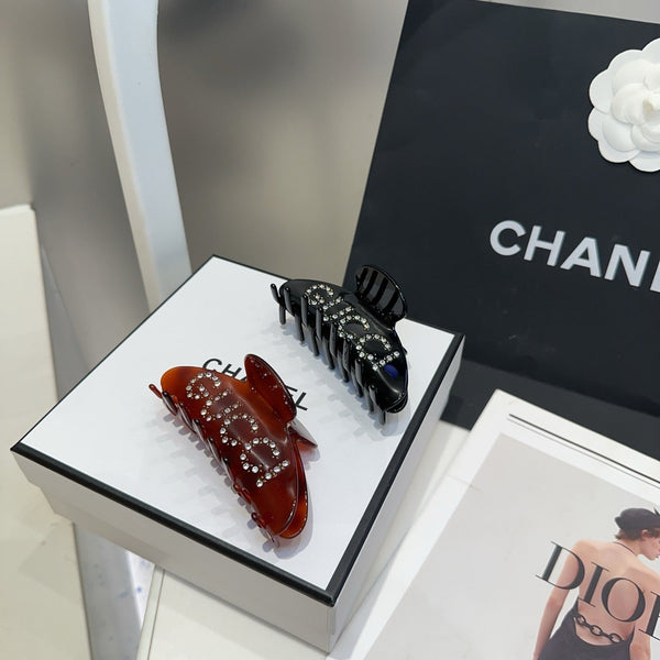 GG Crystal Resin Hair Clip 285061