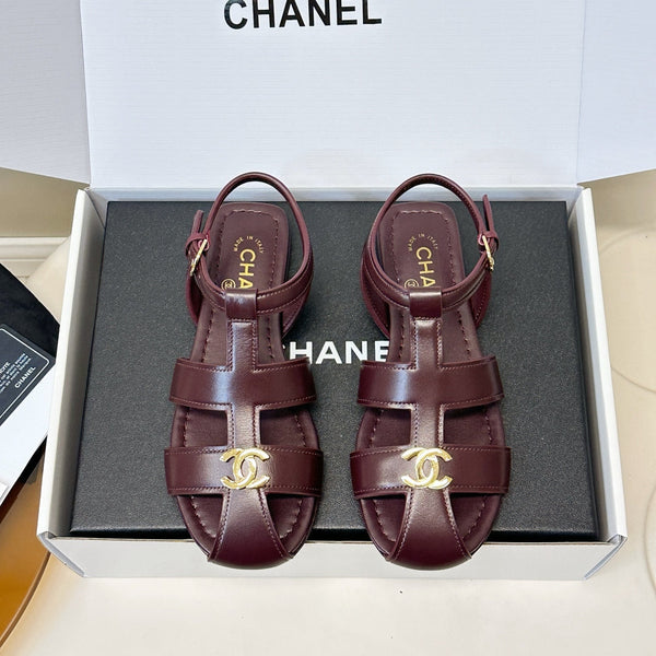 CC 26  T-strap Openwork Roman Sandals Burgundy in Cowhide  815986