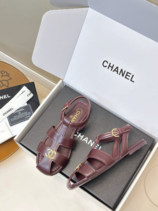 CC 26  T-strap Openwork Roman Sandals Burgundy in Cowhide  815986