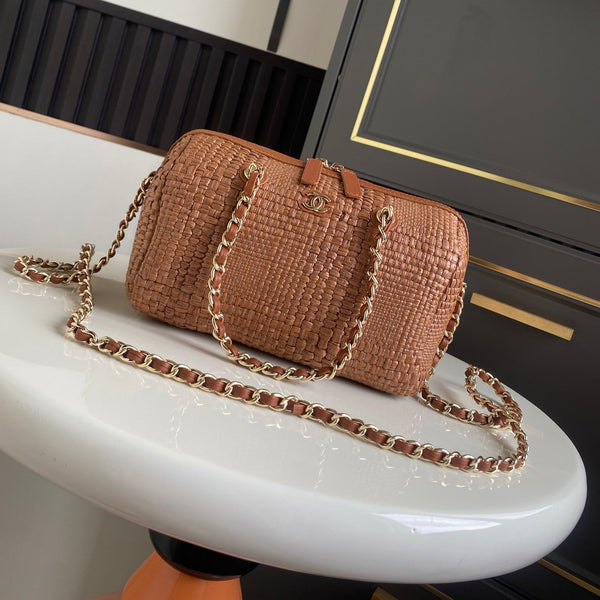 CC Classic Handbag With Chain 18.5cm Brown Woven Coconut Fiber