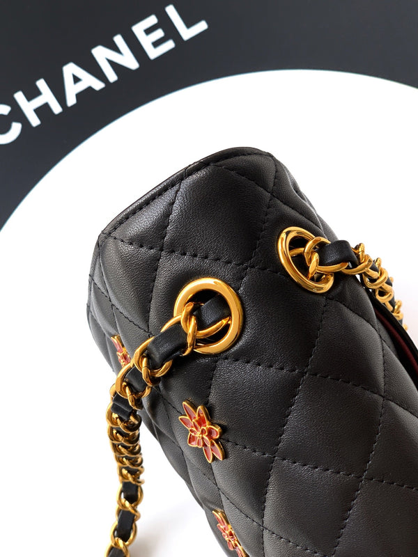 CC Flower Embellished Handbag 25.5cm Black Lambskin