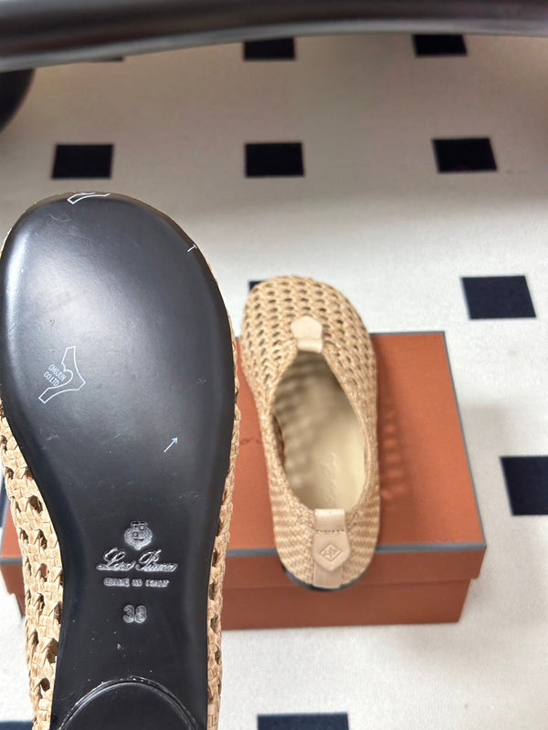 LP 26s Floaty Flats Light Begie Handwoven Cowhide Leather 235280