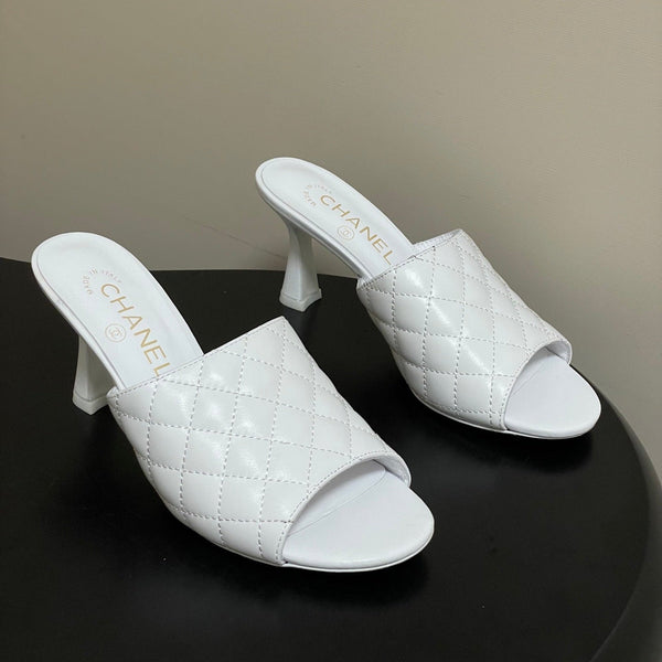 CC Quilted Heeled Sandal 8cm White Lambskin 834719