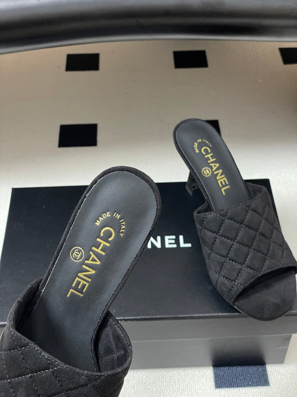 CC Quilted Heeled Sandal 8cm Black Suede 834714