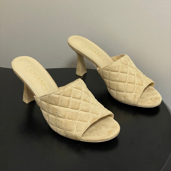CC Quilted Heeled Sandal 8cm Begie Suede 834713