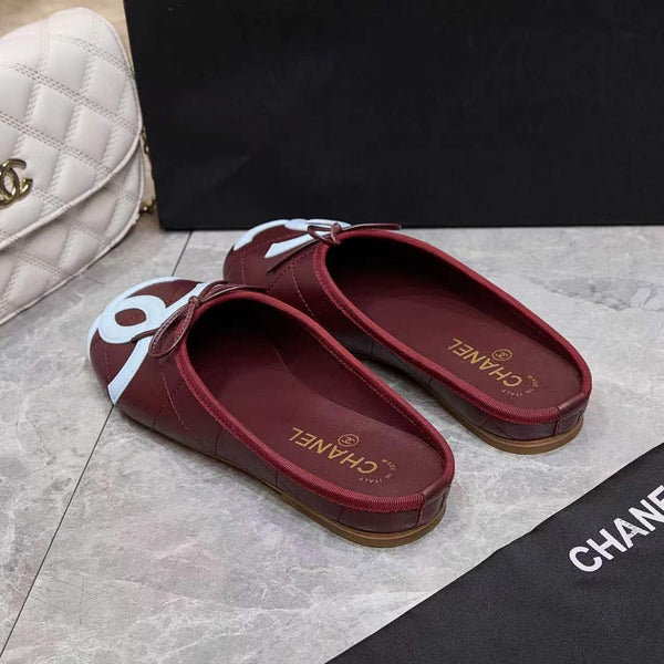CC Coco Beach 26SS Flat Mules Burgundy Quilted Lambskin Blue Logo 840267