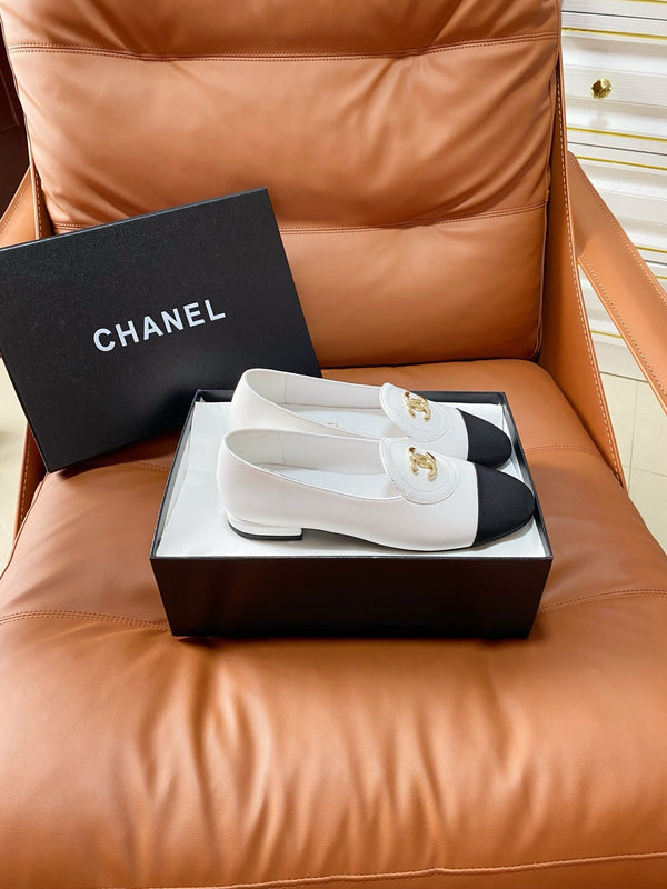 CC 26P Double C Loafers White Black Lambskin & Grosgrain 857976