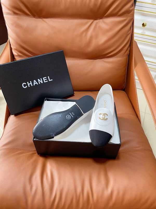 CC 26P Double C Loafers White Black Lambskin & Grosgrain 857976