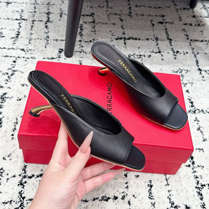 FG 26SS Logo Peep Toe Mules 5.5cm Black Lambskin 858414