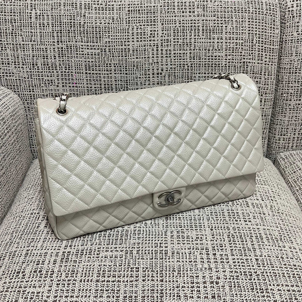 CC Classic Flap Bag 46.5cm Pearl White Caviar Calfskin Leather SHW