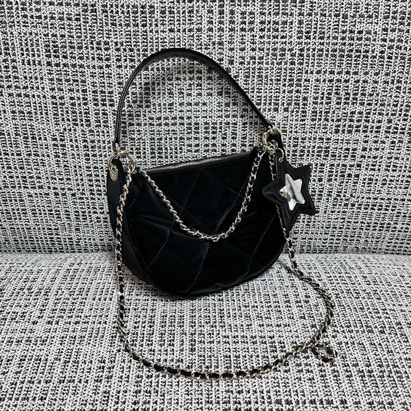 CC Coco Neige Clutch With Chain Star Charm 22cm Black Velvet