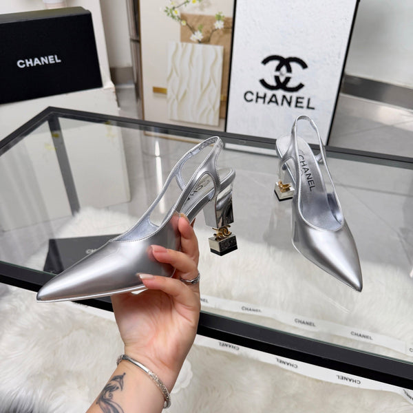 CC Pointed Toe Slingback Pumps 9cm Silver Patent Cowhide 872873