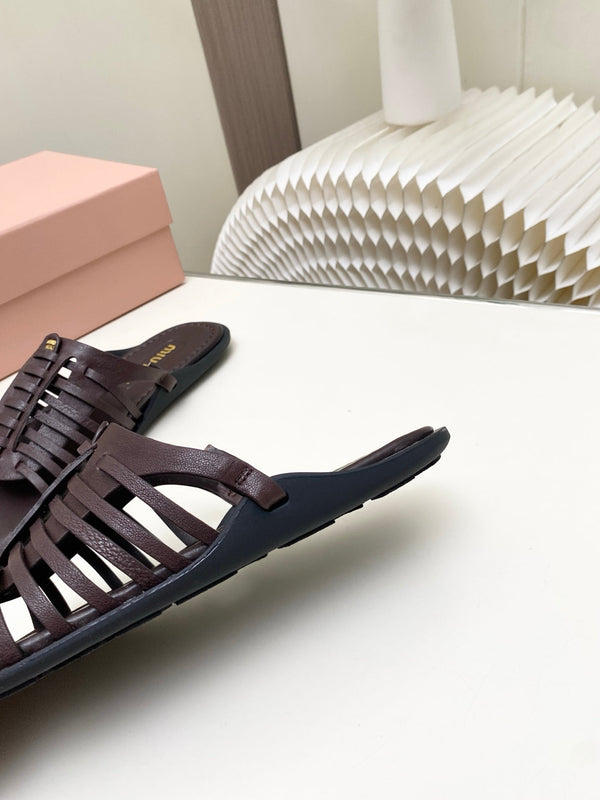 Miu Briarwood Slides Chocolate Cowhide Leather 881414