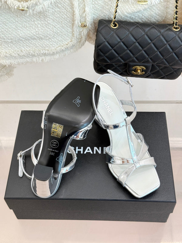 CC 26A Strappy Stiletto Sandals Silver Patent Leather 878665