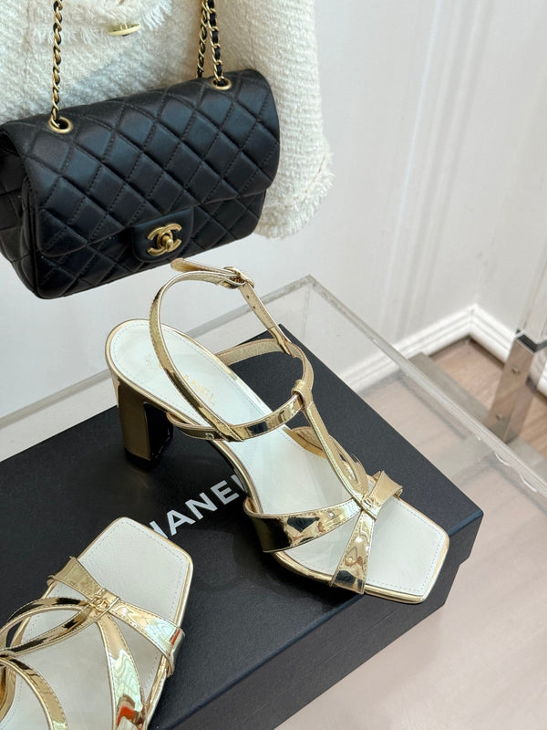 CC 26A Strappy Stiletto Sandals Gold Patent Leather 878664