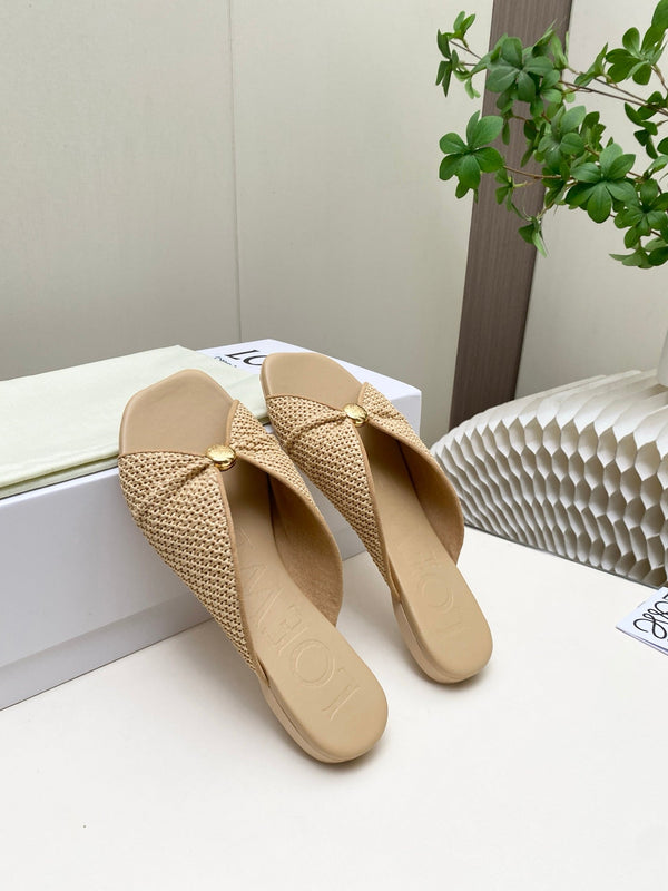 Loew Pebble Soft Slides Beige Lambskin Leather 881380