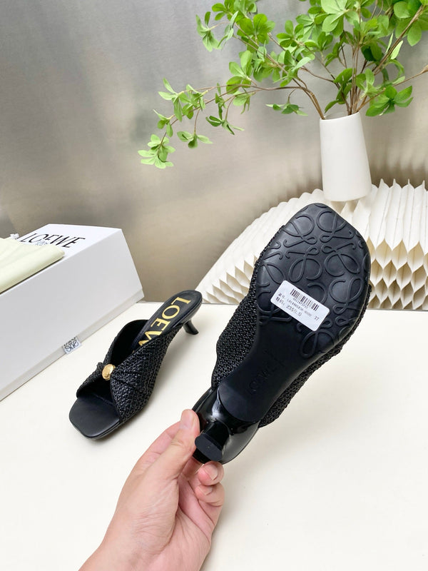 Loew Pebble Soft Sandals Black Lambskin Leather 881365