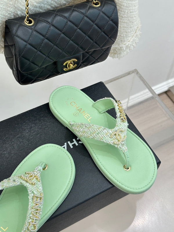 CC Crystal Logo Platform Thong Sandals Flat Lime Green Tweed 887780