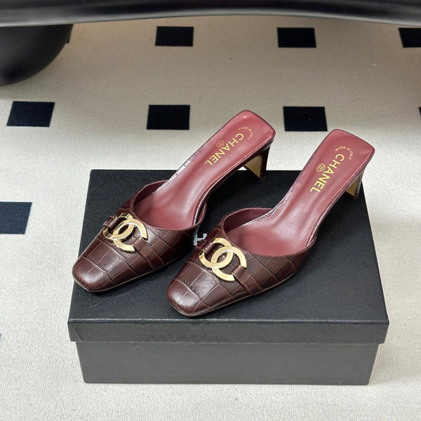 CC 26A Square Toe Mules 6cm Chocolate Patent Embossed Leather 888046