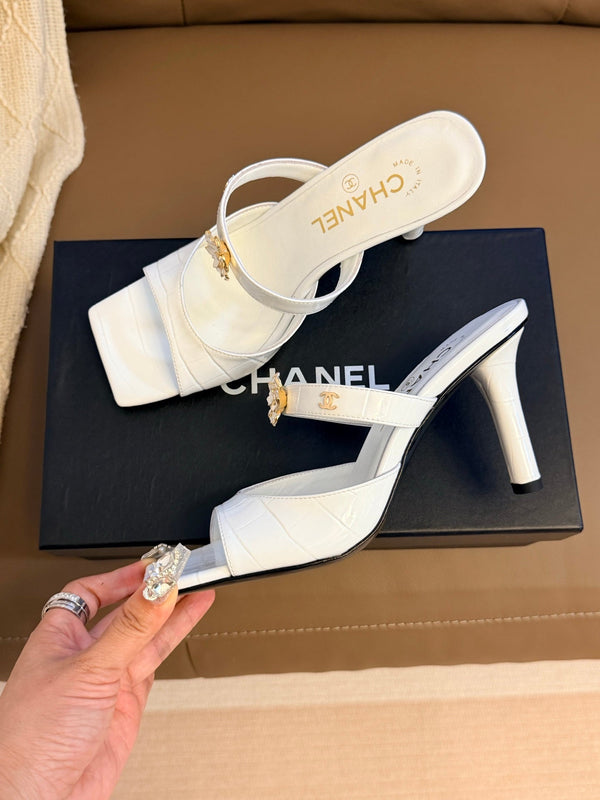 CC 26A Camellia Double C Square Toe Mules 10cm White Stone-Grain Cowhide 888703