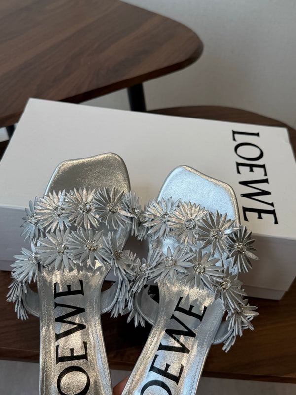 Loew Paula's Ibiza Petal Flower Sandals Silver Leather 889898