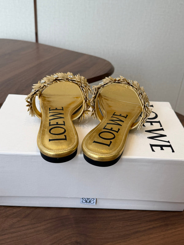 Loew Paula's Ibiza Petal Flower Flat Sandals Gold Leather 889893