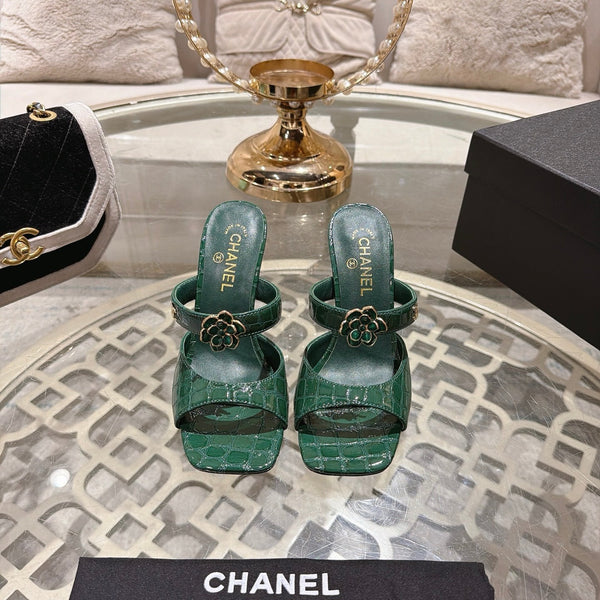 CC 26A Camellia Double C Square Toe Mules 10cm Green Stone-Grain Cowhide 890674