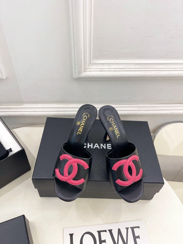CC Double C Mules 9.5cm Black Pink Leather 891676
