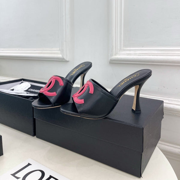 CC Double C Mules 9.5cm Black Pink Leather 891676