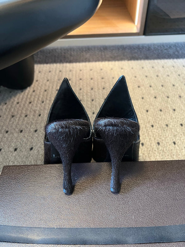 Alaia 26ss Pointed Toe Mules 10cm Black Pony Hair