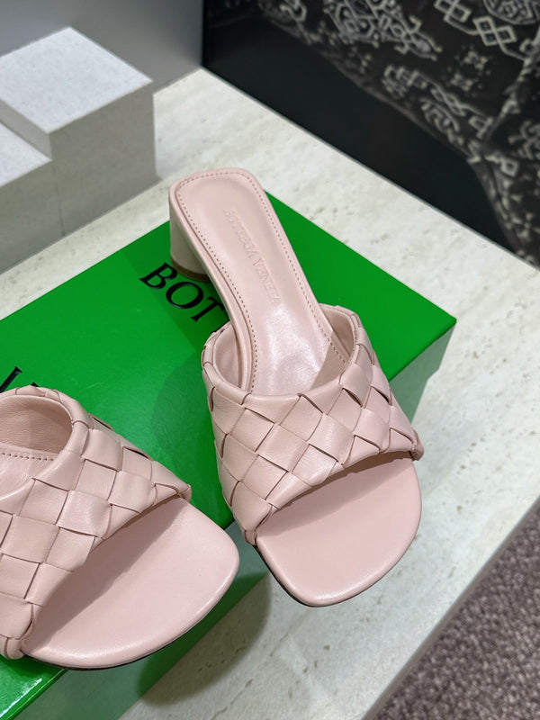 BV 26s Blink Intrecciato Mules 4.5cm Pink Leather 896578