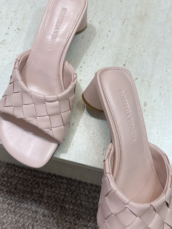 BV 26s Blink Intrecciato Mules 4.5cm Pink Leather 896578