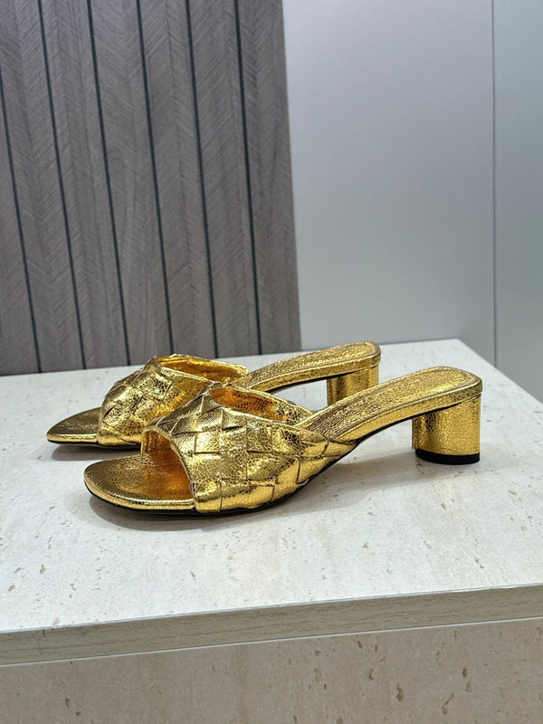BV 26s Blink Intrecciato Mules 4.5cm Gold Metallic Leather 896576