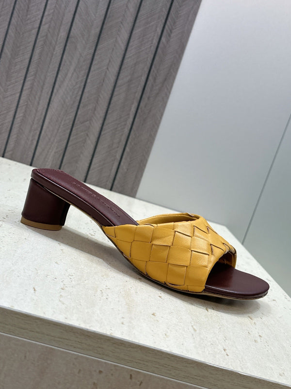 BV 26s Blink Intrecciato Mules 4.5cm Tan Brown Leather 896570