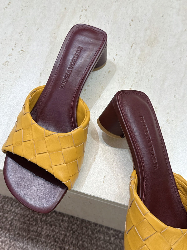 BV 26s Blink Intrecciato Mules 4.5cm Tan Brown Leather 896570