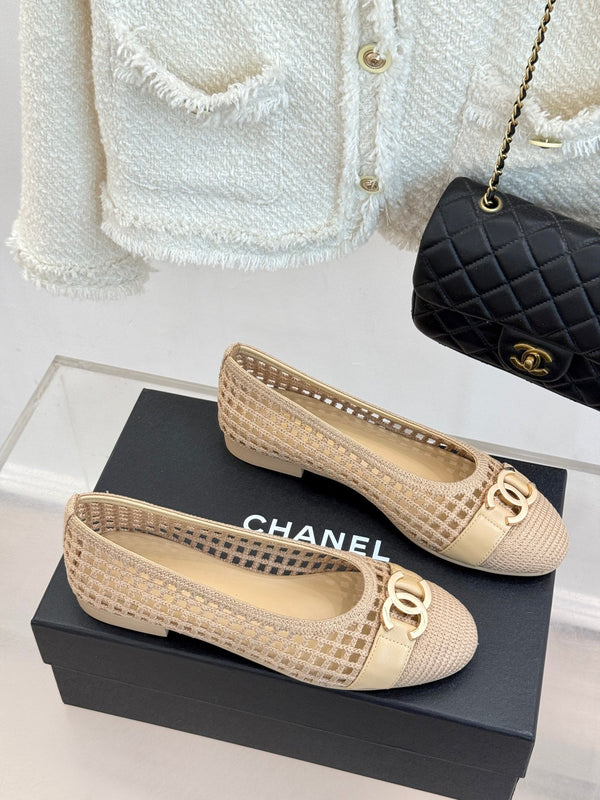CC Mesh Woven Ballet Flats Beige Woven Fabric 904674