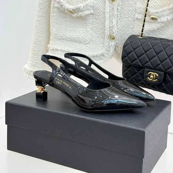CC 26A Pointed Toe Slingback Pumps Black Patent Cowhide 904670