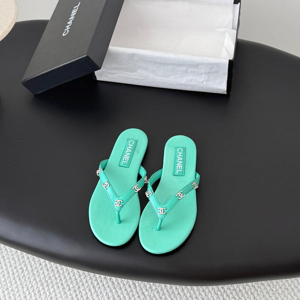 CC Crystal Logo Thong Sandals Mint Green Leather 915117