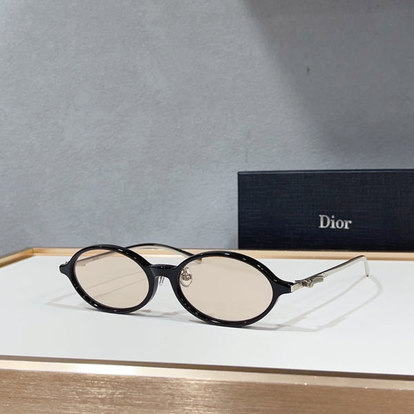 CD Sunglasses 102
