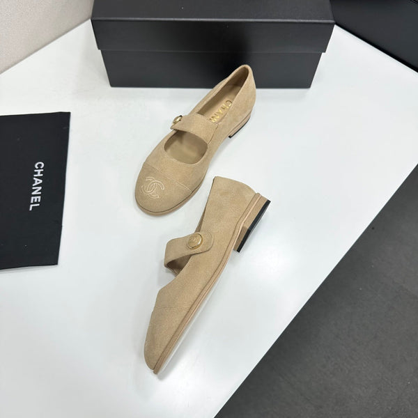CC Mary Jane Flats Beige Suede 925647
