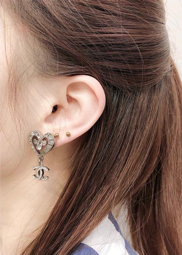 CC Earrings 284873