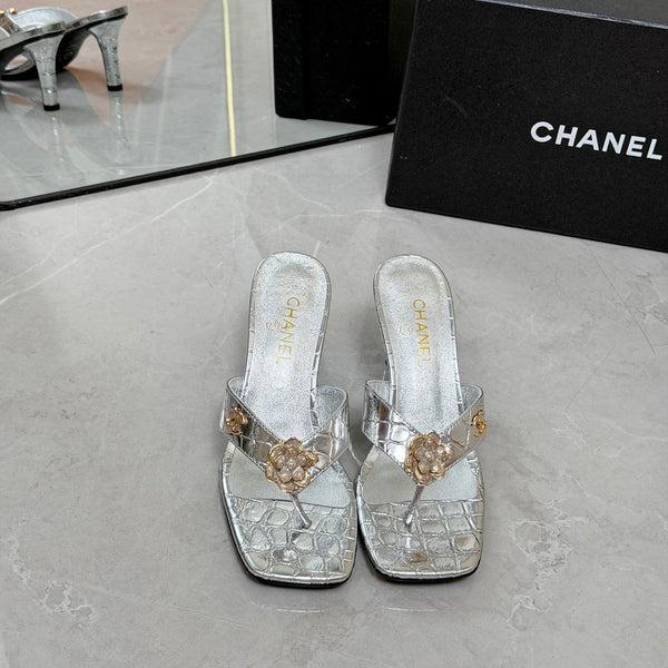 CC 26A Camellia Double C Thong Sandals 8.5CM Silver Stone-Grain Cowhide 938255