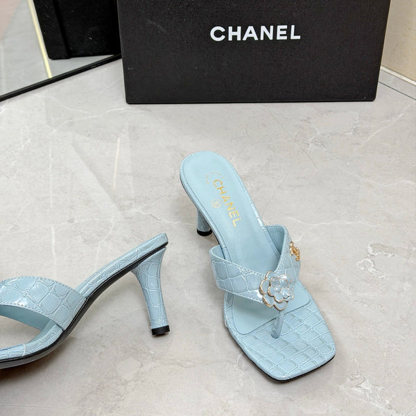 CC 26A Camellia Double C Thong Sandals 8.5CM Blue Stone-Grain Cowhide 938252